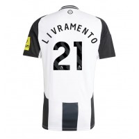 Camiseta Newcastle United Tino Livramento #21 Primera Equipación Replica 2024-25 mangas cortas